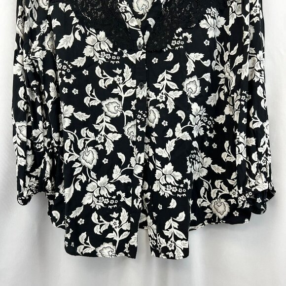 White House Black Market Floral Lace Button Up Top Black/Multi Size Large - Picture 4 of 7
